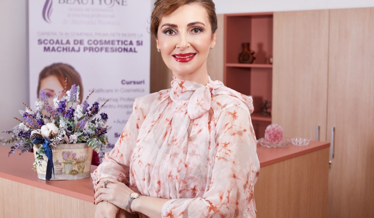 Cu ce difera cursurile Scolii de Cosmetica si Machiaj Beauty One?